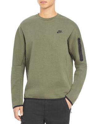 tech fleece sweatshirt