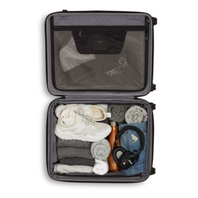 Alpha 3 Continental Expandable 4-Wheel Carry-On