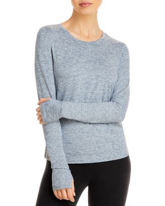 大人気【Alo Yoga】ヨガウェア Alosoft Finesse Tee ロゴ 長袖 Alo Yoga Alosoft Finesse Long Sleeve Tee | Shopbop