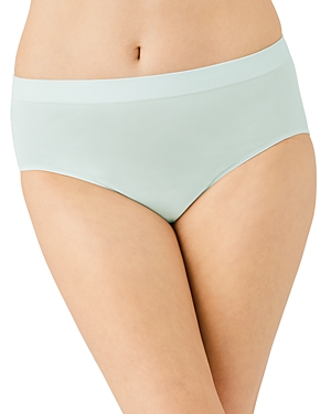 Wacoal B.smooth® Seamless Briefs In Hushed Green