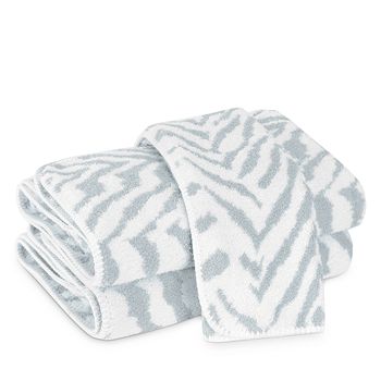 Matouk - Quincy Hand Towel