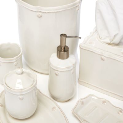 Berry & Thread Bath Accessories 