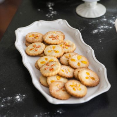 Berry & Thread 14" Hostess Tray