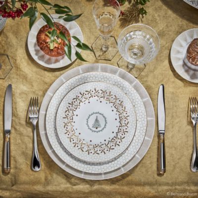 Noel Dinnerware Collection