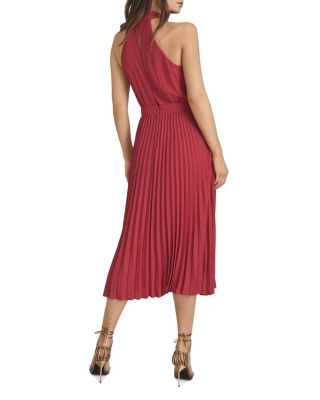 nina asymmetry pleated halterneck midi dress Wearing the stunning Nina Asymmetry Pleated Halterneck Midi Dress from  @sunfere_official @sunfere_style  & I have a discount code for you  girlies ANA12.  #sunfere #weddingguestdress #purpledress #occasiondress