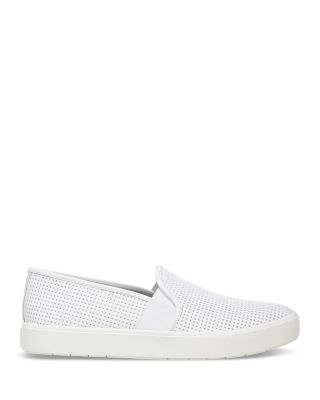 Women's Blair 5 Slip On Sneakers