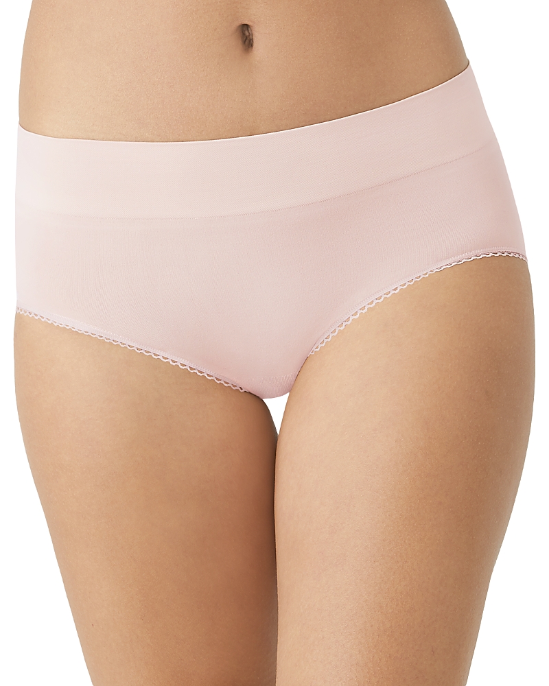 Wacoal Feeling Flexible Hi-cut Brief In Rose Dust