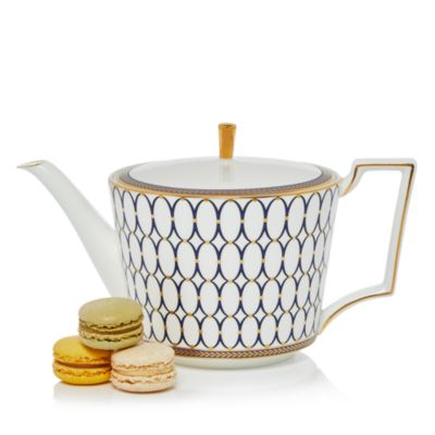 Renaissance Gold Teapot