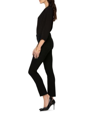 Petites Sheri Slim Leg Jeans in Black