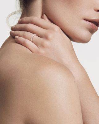 18K White Gold Collectibles Diamond Pav&eacute; Band