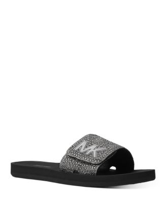 サンダル・ミュール EMBROIDERED LOGO SLIDES metro-fusion-mcm-womens-