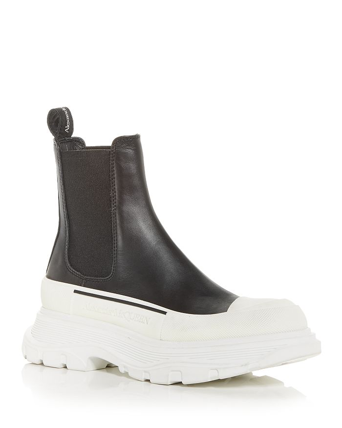 Alexander Mcqueen Black Nappa Leather Tread Slick Ankle Boots In Black