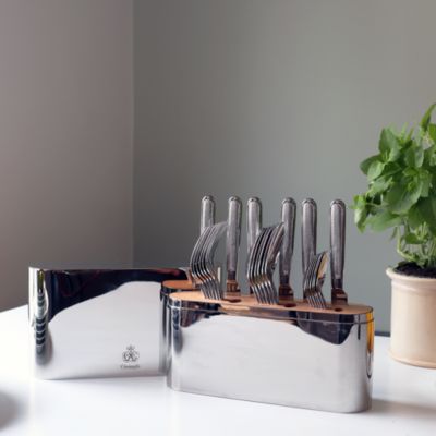 Concorde 24-Piece Flatware Set