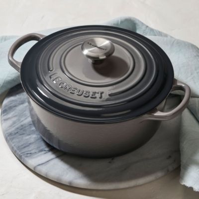 9-Quart Round Dutch Oven