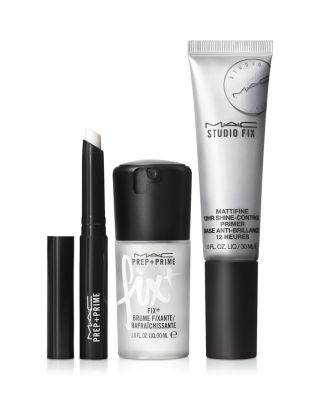 M·A·C - Tricks of the Trade Kit ($70 value)