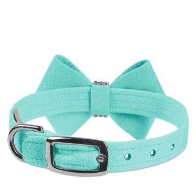 Nouveau Bow Collar