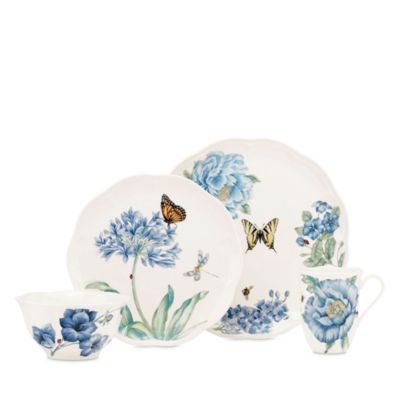 Butterfly Meadow 18 Piece Dinnerware Set