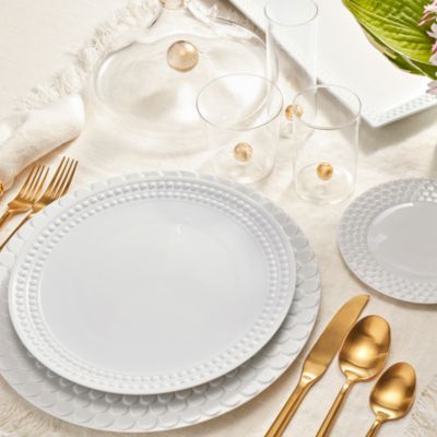 Perlee White Dinnerware