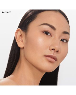 Synchro Skin Invisible Silk Loose Powder