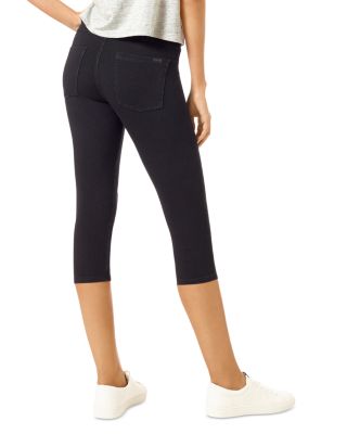 black denim capri pants