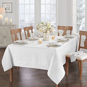 Villeroy & Boch - Caiden Elegance Damask Oblong Tablecloth, 60" x 102"