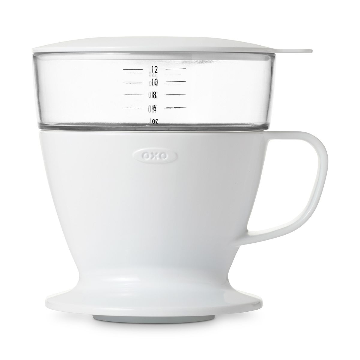 With measurement markings on the tank, adding up to 12 ounces of water has never been easier. The water tank's precise hole pattern ensures even distribution over the coffee grounds, maximizing extraction and flavor. After brewing, the lid retains heat and conveniently doubles as a drip tray. 