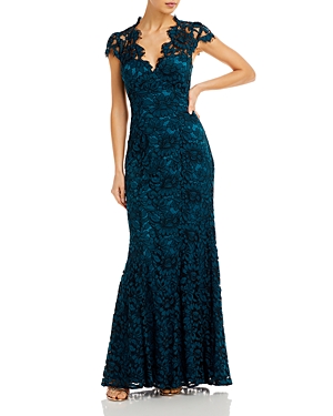 Eliza J Scalloped-edge Lace Gown In Peacock