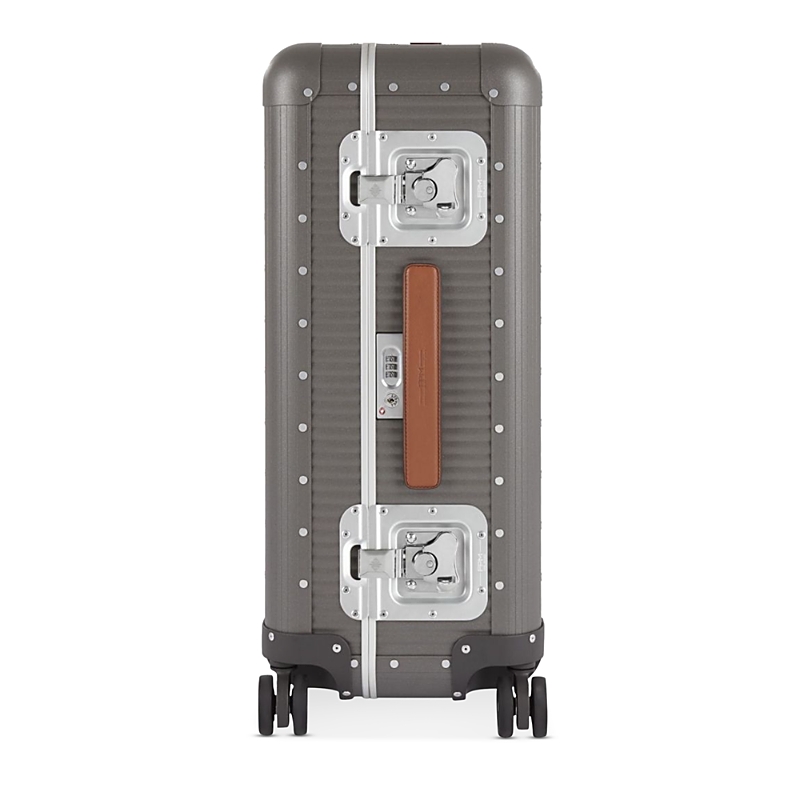 Fpm Milano Bank 68 Spinner Suitcase In Steel Gray