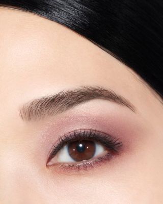 LES 4 OMBRES Multi-Effect Quadra Eyeshadow