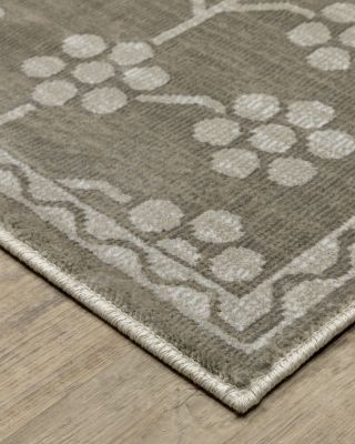 Intrigue INT01 Area Rug, 6'7" x 9'6"