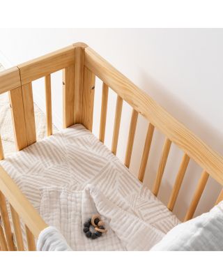 All Stages Bassinet Sheet in GOTS Certified Organic Muslin Cotton