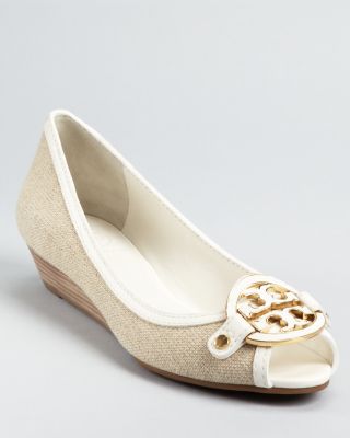 tory burch amanda wedge