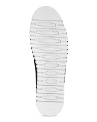 Women's Tulip 139 Slip On Sneakers