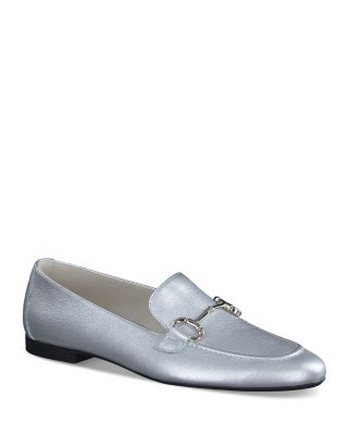 Women&#39;s Daphne Apron Toe Loafers