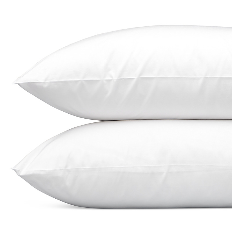 Matouk Butterfield Standard Pillowcase, Pair In White