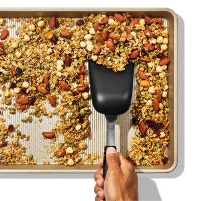 Sheet Pan Scoop