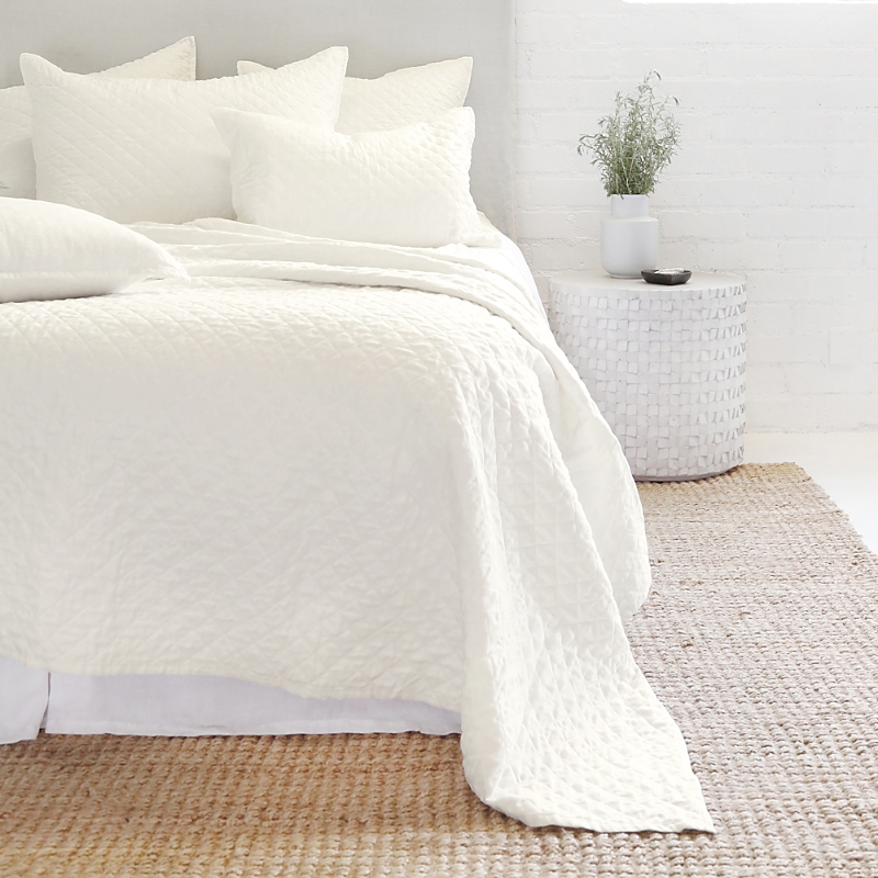 Pom Pom At Home Hampton Coverlet, Queen In Cream