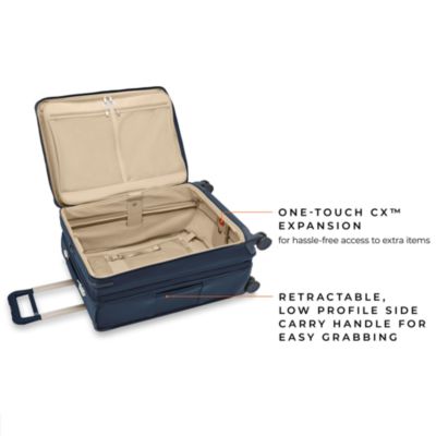 Baseline Medium Expandable Spinner Suitcase