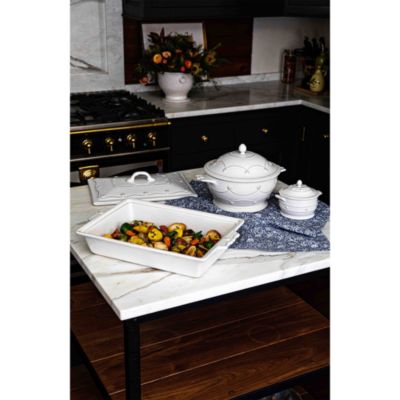 Berry & Thread Whitewash Mini Cocotte with Lid