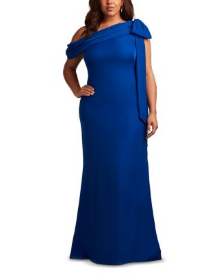 Plus Cassia Bow-Shoulder Crepe Gown