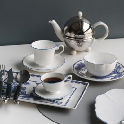 Amelie Dinnerware Collection