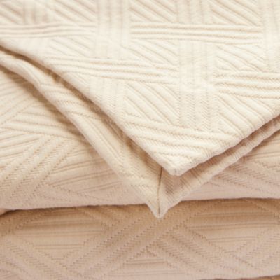 Cotton Geometrics Bedspread, Queen - Exclusive