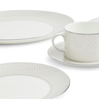 Gio Platinum Dinnerware 5 Piece Place Setting