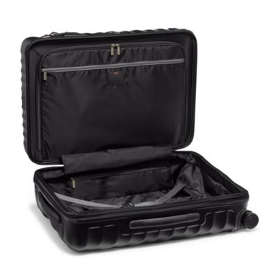 19 Degree Short Trip Expandable 4-Wheel Packing Case