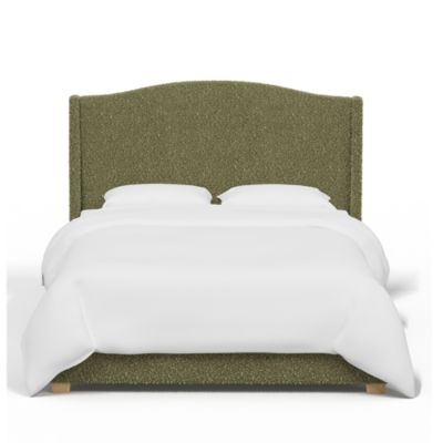 Amalia Bed in Plush Boucle, King