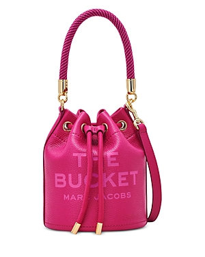 Shop Marc Jacobs The Leather Bucket Bag In Lipstick Pink/gold