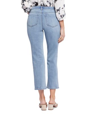 Marilyn Straight Ankle Jeans in Lakefront