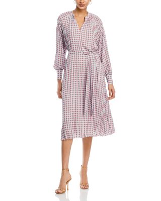 T Tahari - Long Sleeve Split Neck Pleated Dress