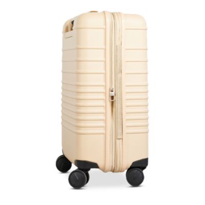 Carry-On Roller
