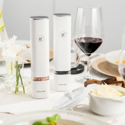 Enfinigy Electric Salt and Pepper Mill
